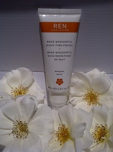 REN wake wonderful night-time facial