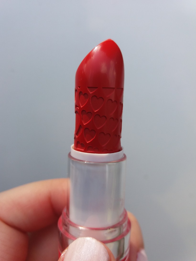 Avon ColorTrend Love lips Valentino