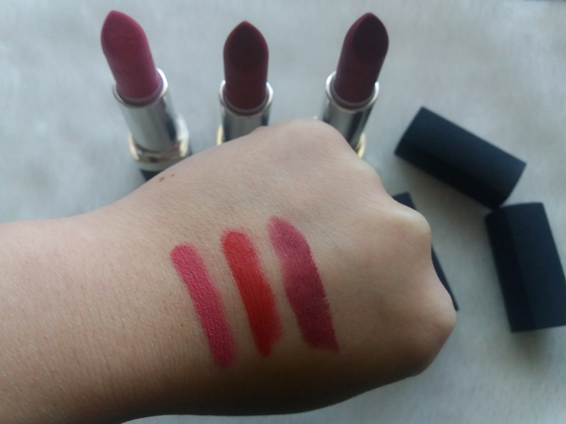 Avon perfectly matte lipstick adoring,red sup,berr